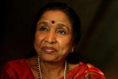 भारतीय गायिका आशा भोसलेको निधन